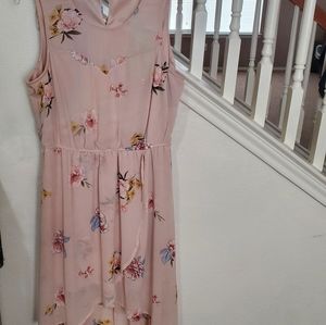 High low sleeveless dress